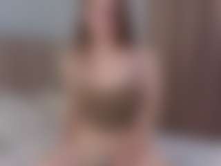 AletaTestani's Live Sex Cam Show