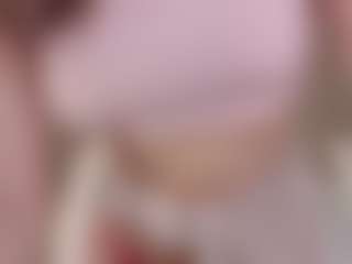 Live cam show with AletaTestani - Ass Bouncing on Camsoda