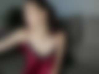 Live cam show with Beauty-Belle - Strip on crypto-cams
