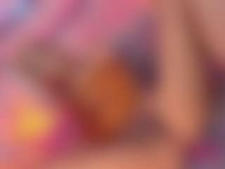 Live cam show with Chanellfantasy - Average on Camsoda