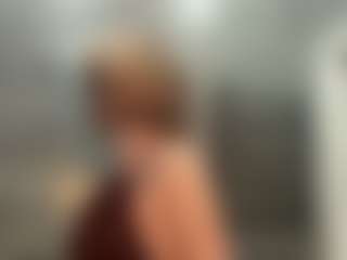 Live cam show with Amy - Erotic Dance on Milfs Live