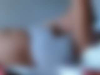 diamond44ddd MILF webcam performer live streaming
