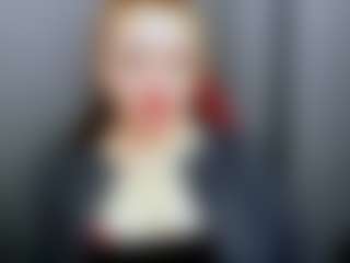 ElisabethXSweet MILF webcam performer live streaming