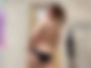 Live cam show with JaneenFolk - Shaved on SinfulBabes