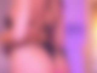 Live cam show with Kyliekroft - Redbone on boobsie.com