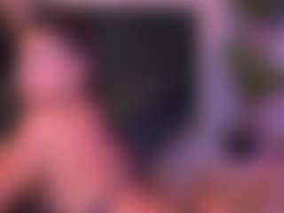 Live cam show with Kyliekroft - Athletic Tease on Hubzter Live