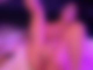Kyliekroft's Live Sex Cam Show