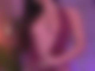 Live cam show with Kyliekroft - Butt Plug on Camsoda