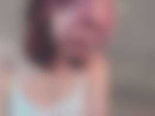 Live cam show with LilliamCalabro - Red Hair Young Adult on CamwithHer