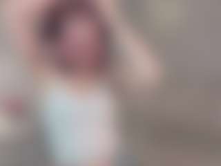 Live cam show with LilliamCalabro - White on Streamer API | germany