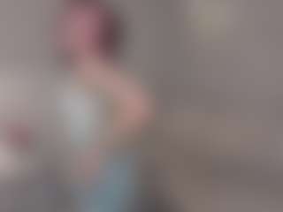 LilliamCalabro's Live Sex Cam Show