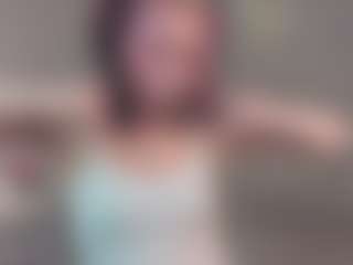 LilliamCalabro's Live Sex Cam Show