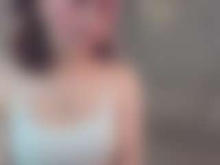 LilliamCalabro's Live Sex Cam Show