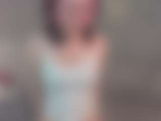 LilliamCalabro's Live Sex Cam Show