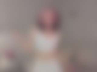 LilliamCalabro's Live Sex Cam Show
