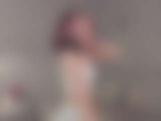 LilliamCalabro's Live Sex Cam Show