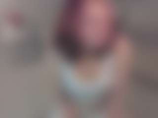 LilliamCalabro's Live Sex Cam Show