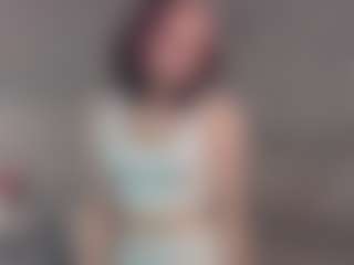 LilliamCalabro's Live Sex Cam Show
