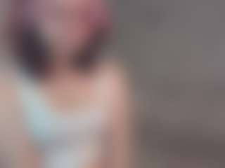 LilliamCalabro's Live Sex Cam Show
