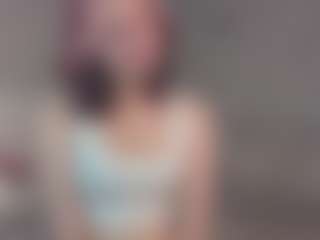 LilliamCalabro's Live Sex Cam Show