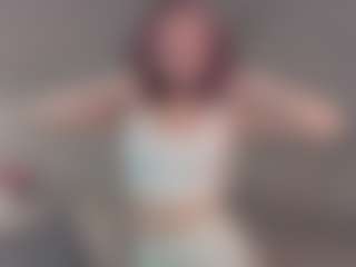 LilliamCalabro's Live Sex Cam Show