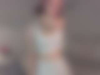 LilliamCalabro's Live Sex Cam Show