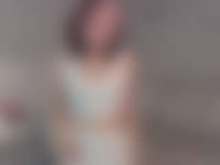 LilliamCalabro's Live Sex Cam Show