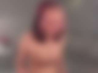 LilliamCalabro's Live Sex Cam Show