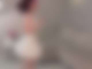 LilliamCalabro's Live Sex Cam Show