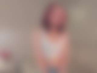 LilliamCalabro's Live Sex Cam Show