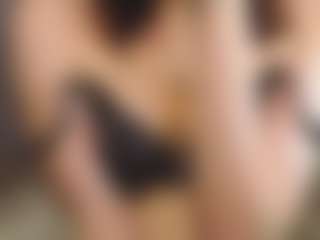 Live cam show with LilliamCalabro - Moaning on Strip Flash - Live Sex Shows
