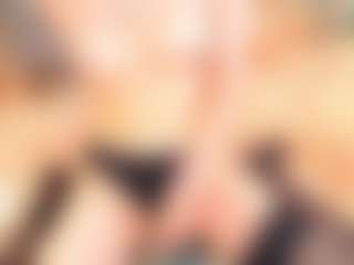 LilliamCalabro's Live Sex Cam Show