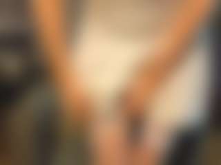 LilliamCalabro's Live Sex Cam Show