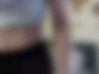 Live cam show with LilliamCalabro - Red Hair Teen (18+) on Camsoda