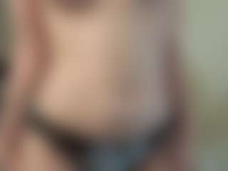 Live cam show with LilliamCalabro - Ass Clapping on liverealitysex.com
