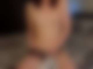 LilliamCalabro's Live Sex Cam Show
