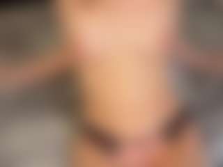 LilliamCalabro's Live Sex Cam Show