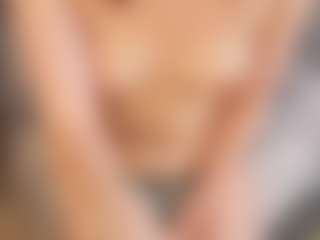 LilliamCalabro's Live Sex Cam Show