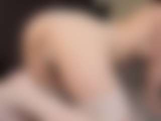 LilliamCalabro's Live Sex Cam Show