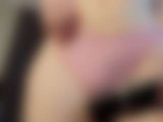 LilliamCalabro's Live Sex Cam Show