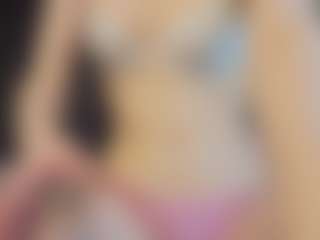 LilliamCalabro's Live Sex Cam Show