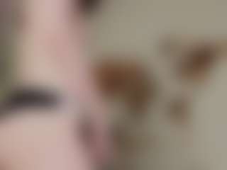 Live cam show with LilliamCalabro - Red Hair Young Adult on Soda Cam