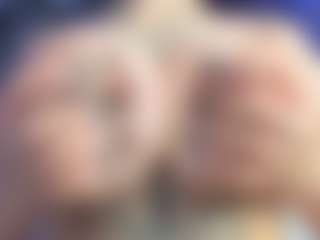 LunaGothQueen's Live Sex Cam Show
