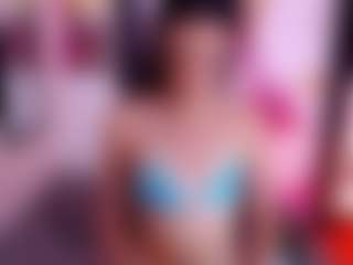 Live cam show with melisa-foxx - Black Hair on AdultVida.com