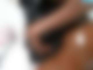 Live cam show with ninaaZygodactyli - Ass Clapping on Camming Site