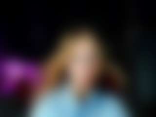 Live cam show with Princess-Li1y - Oil on CSO-WL