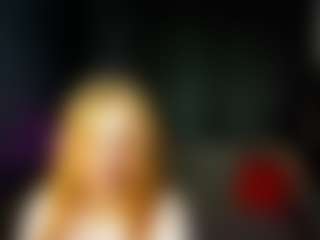 Live cam show with Princess-Li1y - Body Massage on Camsoda