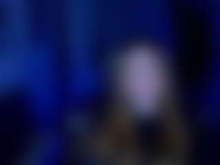 Live cam show with Princess-Li1y - Skinny on Camiplay Live