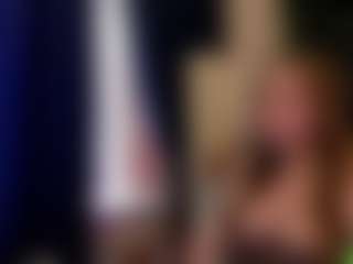 Live cam show with Sofi-Soyer - Blonde Hair on Strip Flash - Live Sex Shows