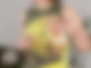 Live cam show with StaceyLarrick - Cowgirl on CamwithHer